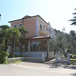 Dobravac Wine Estate Nocleg ze śniadaniem