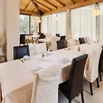 Dobravac Wine Estate Nocleg ze śniadaniem 3*